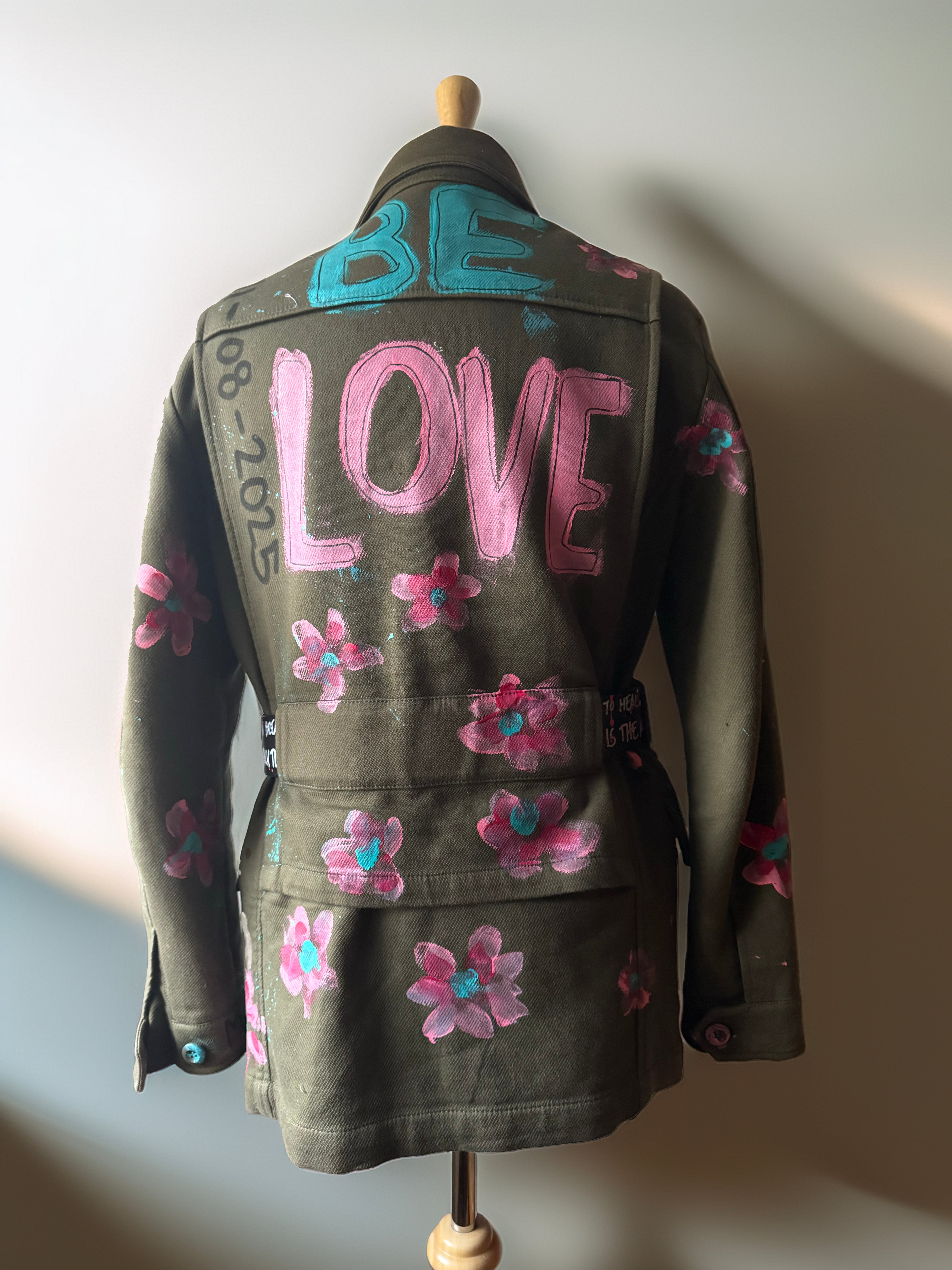 BE LOVE I MILITARY JACKET