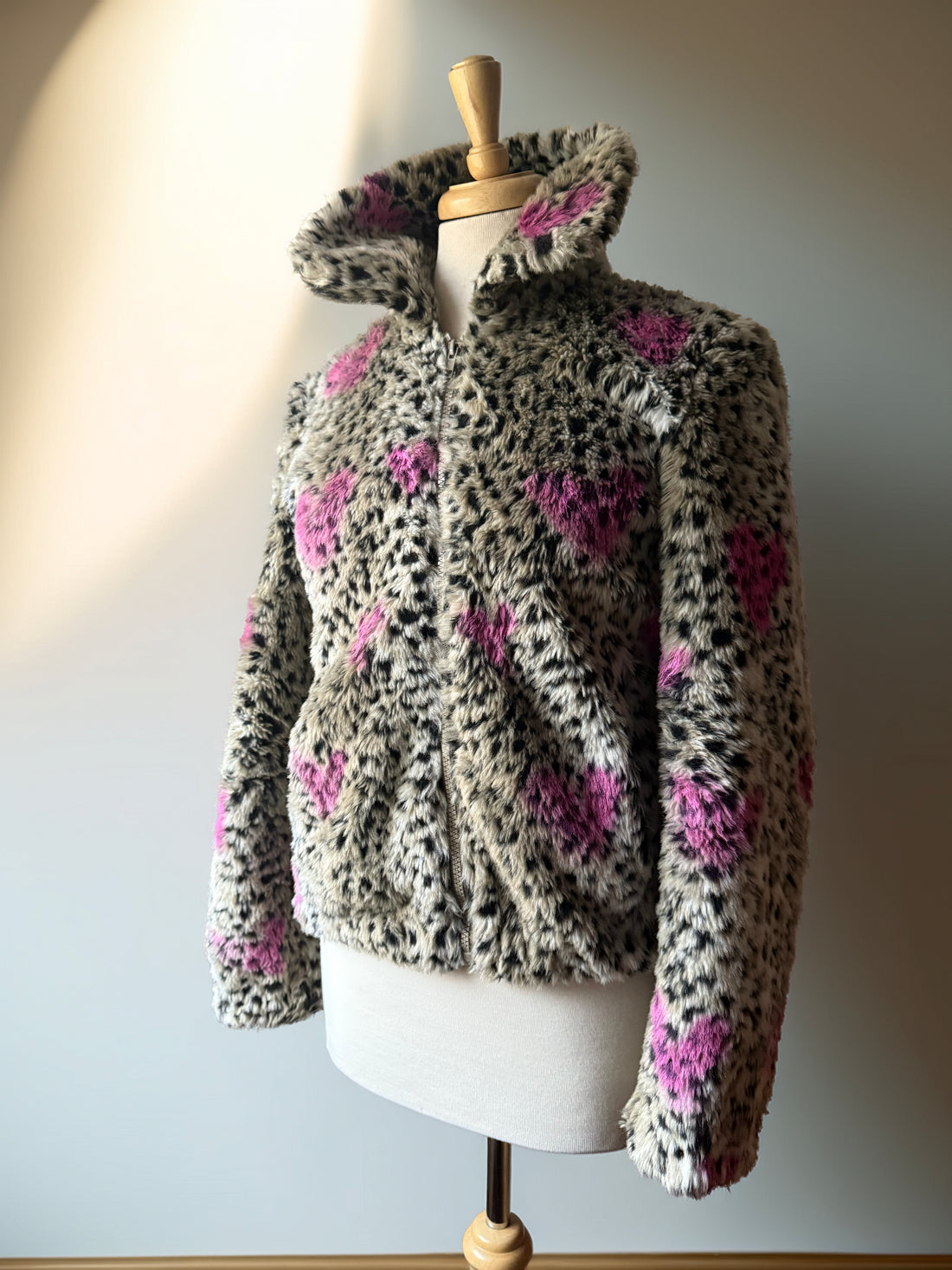 WHY NOT FAUX FUR CROPPED JACKET
